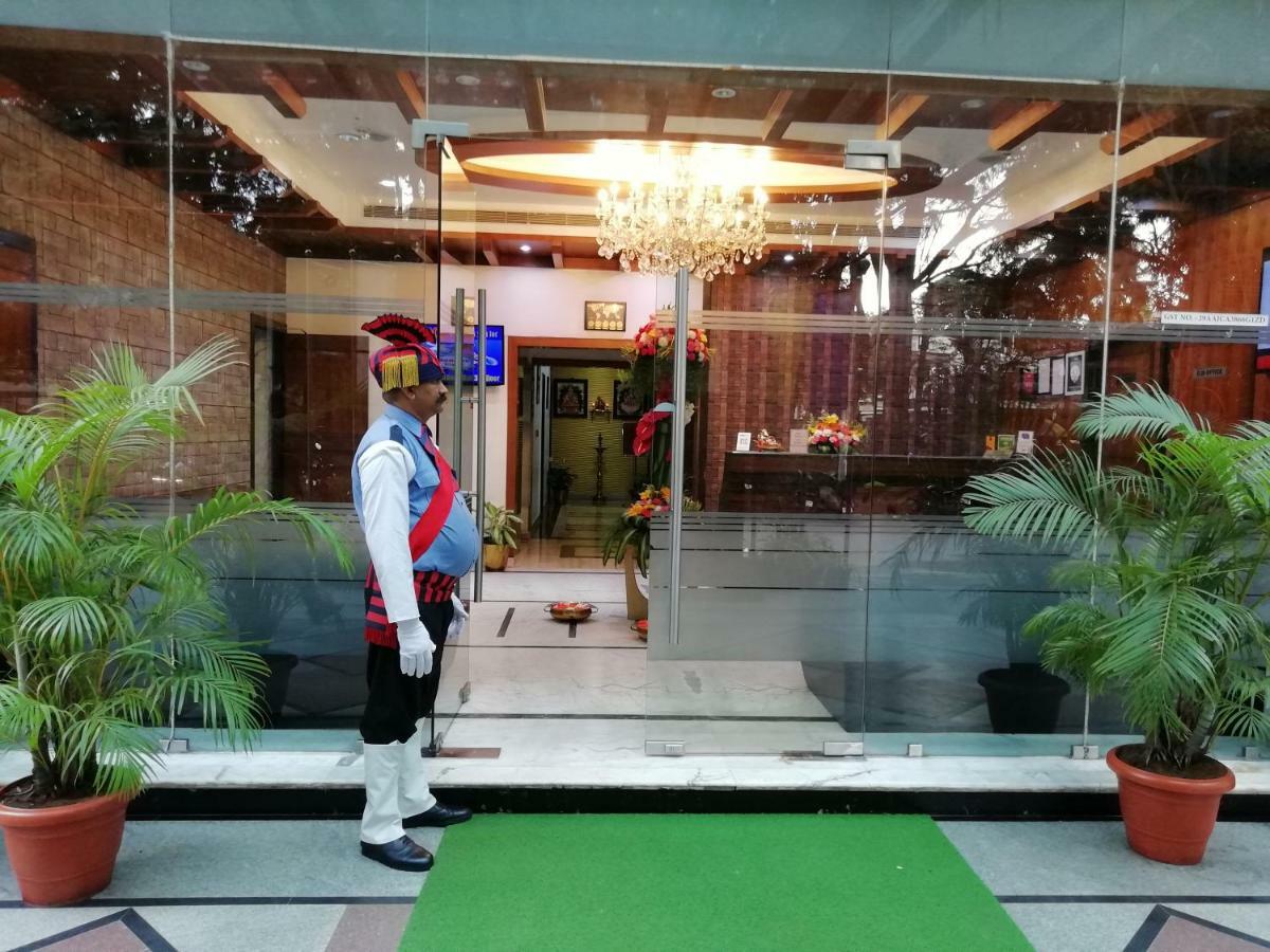 Hotel Ambient Turret Bangalore Dış mekan fotoğraf
